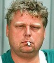 In Memoriam Théo van Gogh vermoord 2 november 2004 wegens Islamkritiek en op 2/3 november 2013 totaal doogezwegen.