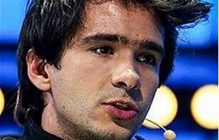 Juan Branco, écrivain révolutionaire, l’advocat  d’Assange et des gilets jaunes se bat toujours contre la corruption judiciaire (vidéo)